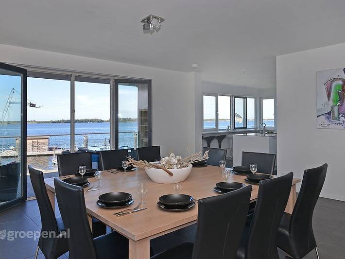 Ferienhaus für 12 Personen, mit Balkon/Terrasse und Terrasse sowie Sauna in Noord-Beveland - 3