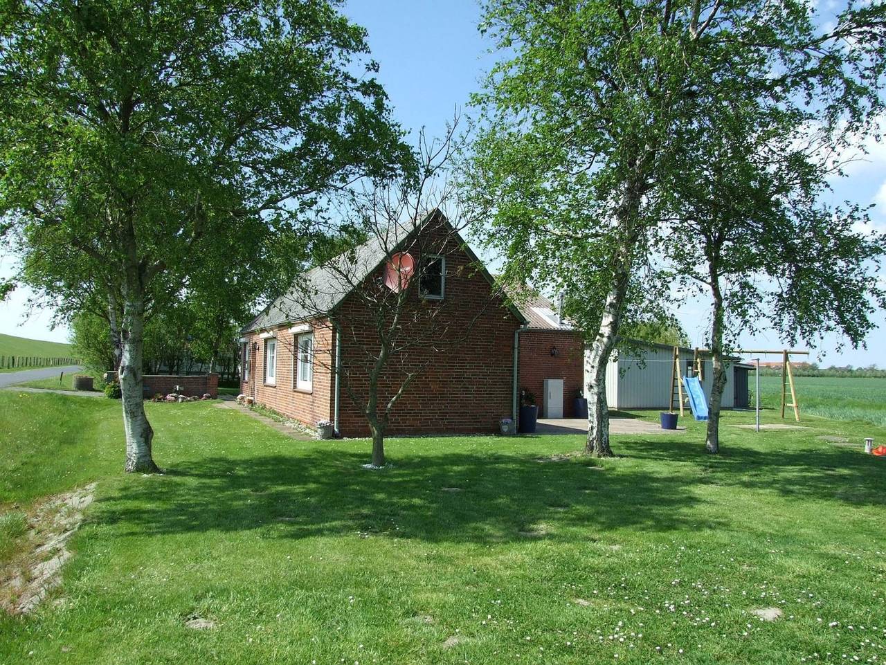 Ferienhaus direkt am Deich - Ferienhaus am Deich in Friedrichskoog, Dithmarschen