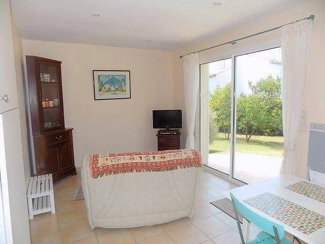 Location de vacances pour 2 personnes, avec Terrasse à Saint-Palais-sur-Mer - 4