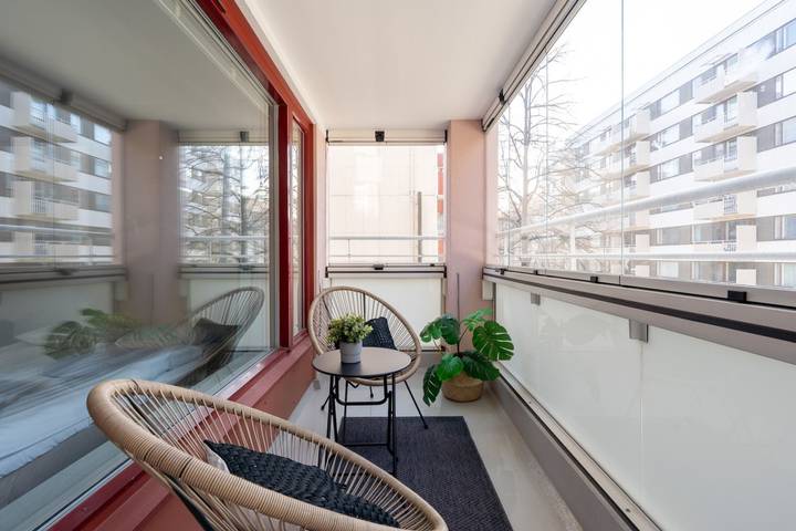 Ganze Wohnung, Spacious Downtown Apt with Balcony | Hosts 10 in Pirkanmaa
