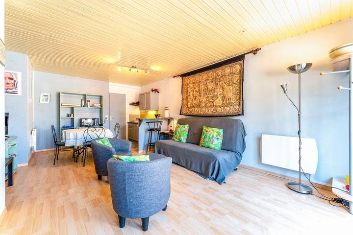 Ferienhaus für 8 Personen, mit Garten in Frankreich - 4