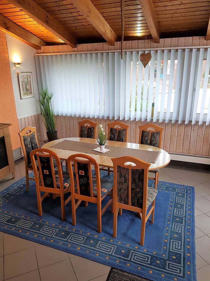 Ferienhaus für 8 Personen, mit Balkon und Garten in Büsum - 2
