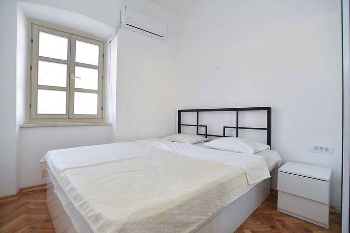 Ganze Wohnung, Perfect Location In Budva'S Old Town in Budva, Opština Budva