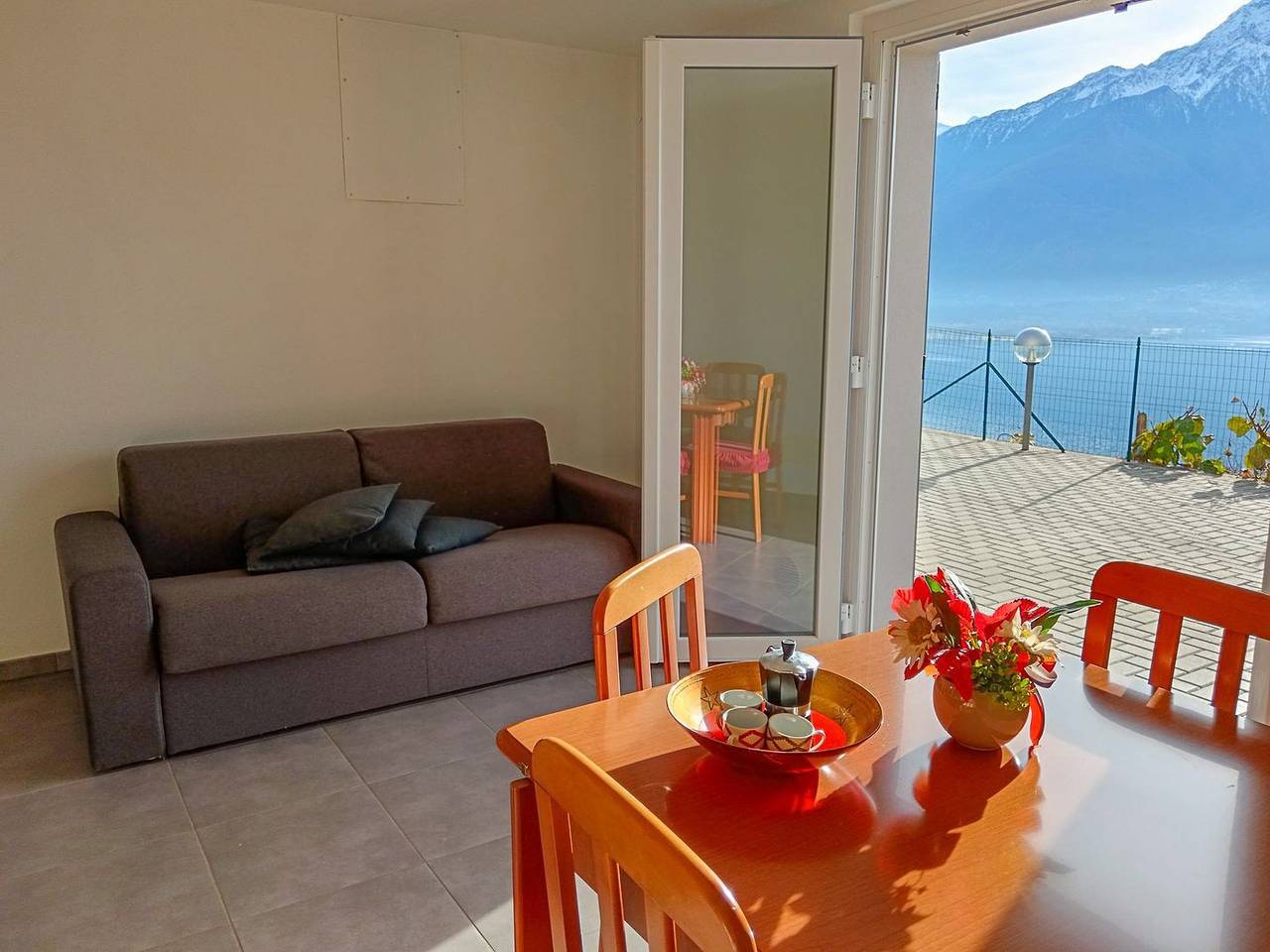 Ganze Wohnung, Panorama Felice Comer See Ferienwohnung mit Seeblick in Aurogna, Trezzone