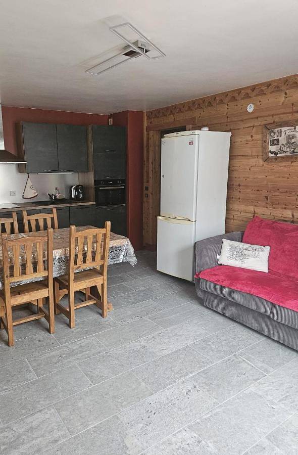 Gîte pour 4 personnes, avec vue et balcon à Bozel - 3