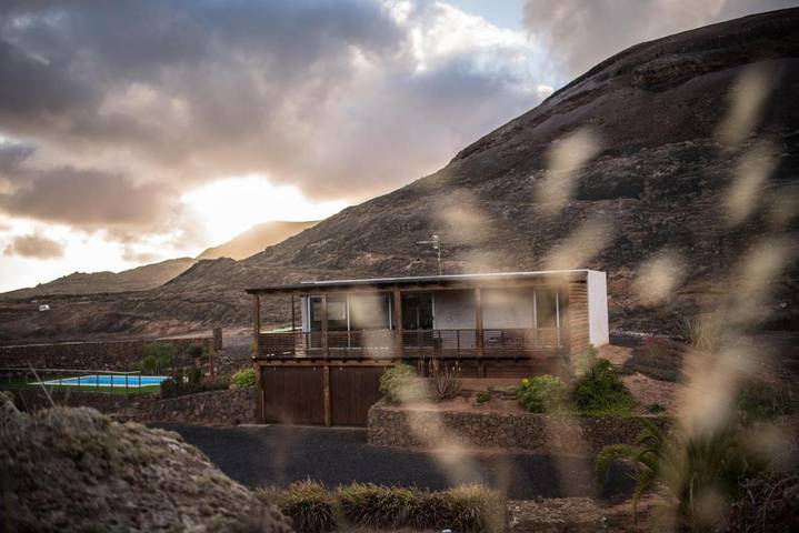 Location de vacances pour 4 personnes, avec jardin ainsi que piscine et vue à Villaverde - 2