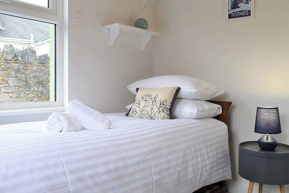 2 bedroom accommodation in Newton Abbot in Newton Abbot, Devon