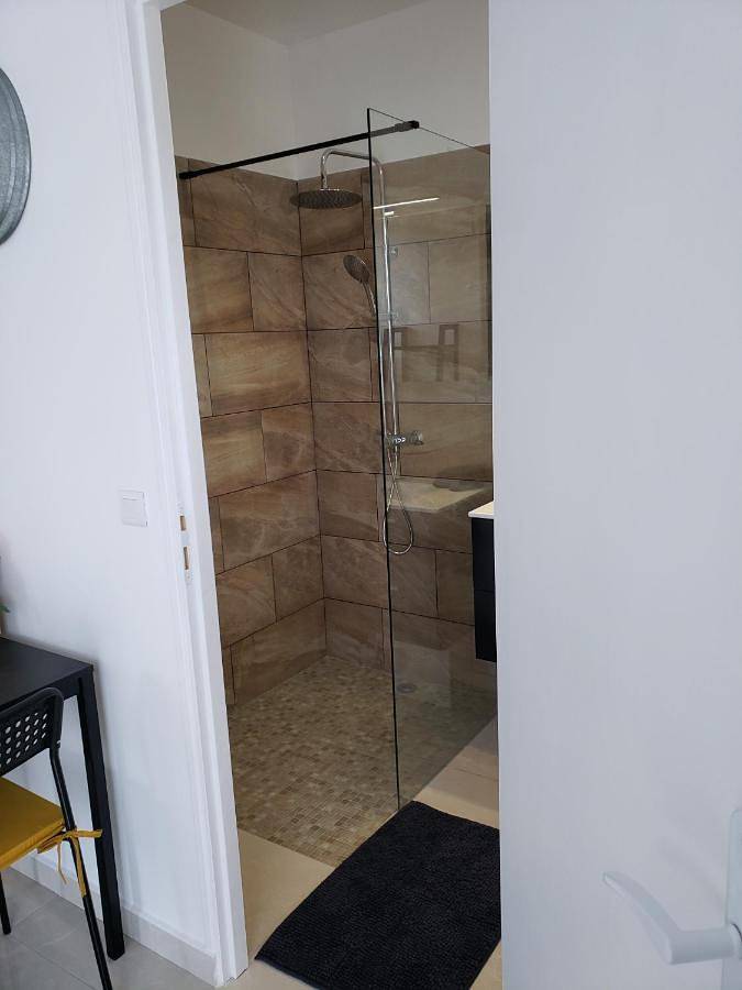 Appartement entier, Studio in Le Thoronet, Région de Draguignan