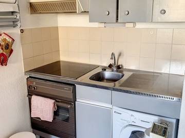 Appartement De Vacances pour 4 Personnes dans Bormes-les-Mimosas, Région de Toulon, Photo 4