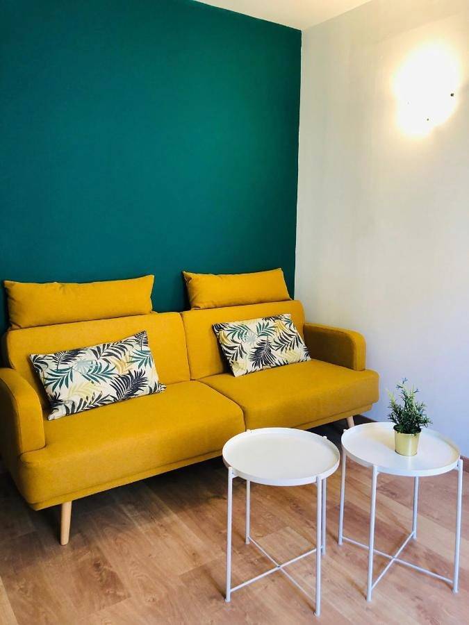 Appartement entier, Two-Bedroom Apartment in Avignon, Vaucluse