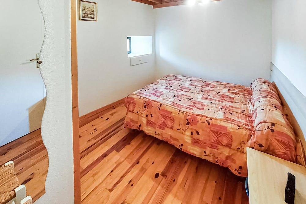 3 bedroom amazing home in Essertines-en-Châtelne in Essertines-en-Châtelneuf, Montbrison