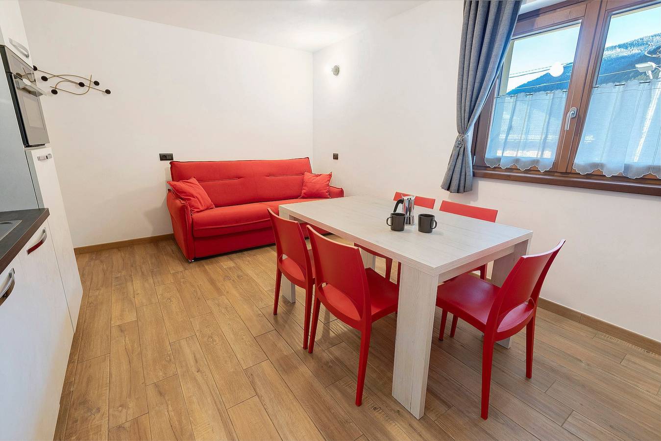 Appartamento intero, Appartamento '2' con Vista Montagna, Terrazza in Comune e Wi-Fi in Isolaccia, Valdidentro
