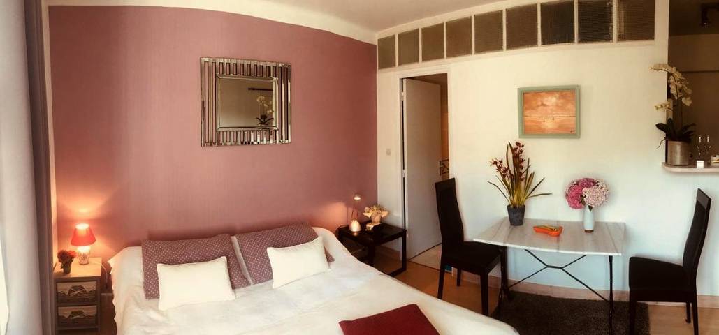 Gîte pour 2 personnes, avec vue dans Les Rosaires - 2