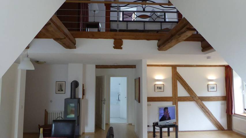 Ganze Ferienwohnung,  Gut Rattelvitz Galerie D, hochwertig, Sauna, Kamin, eTankstelle, Spielscheune, 15.000qm Parkland in Gingst, Rügen