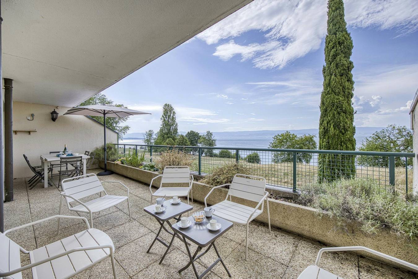Appartement entier, Appartement d'art au bord du lac Léman in Anthy-sur-Léman, Région de Thonon-les-Bains