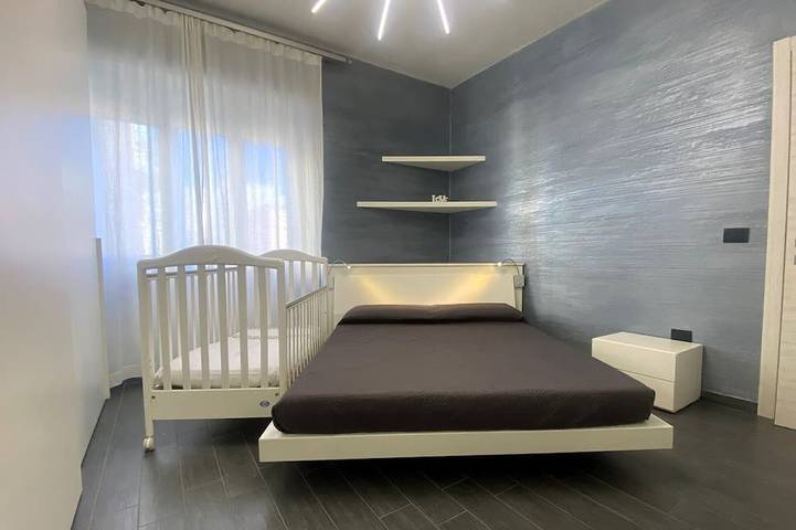 Casa vacanze a due passi dal mare, centralissima, appena ristrutturata in Alberto a Mare (Terracina), Terracina