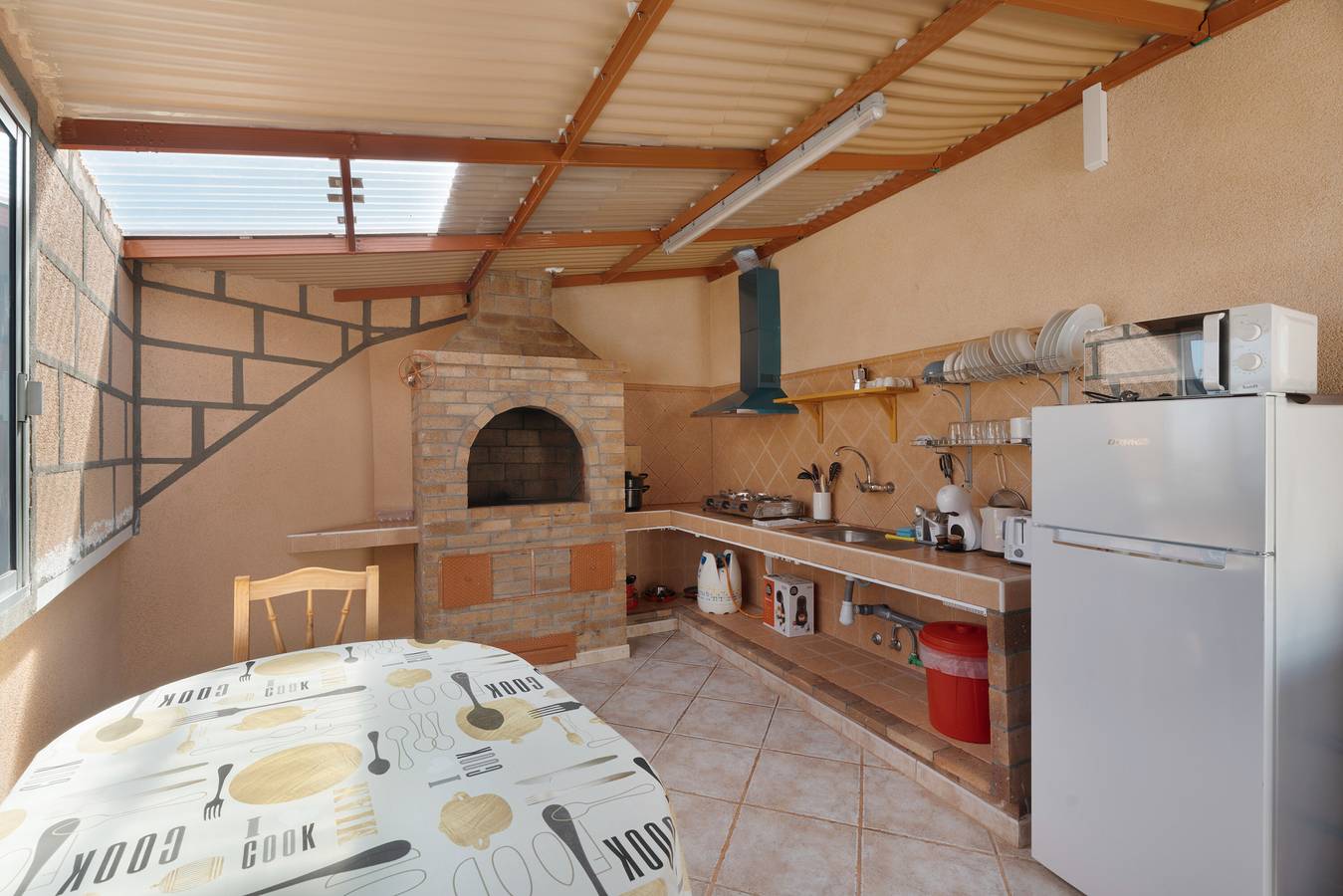 Ganze Wohnung, Urlaub 'Los Abrigos 2' mit privater Terrasse und Wi-Fi in Los Abrigos, Granadilla de Abona