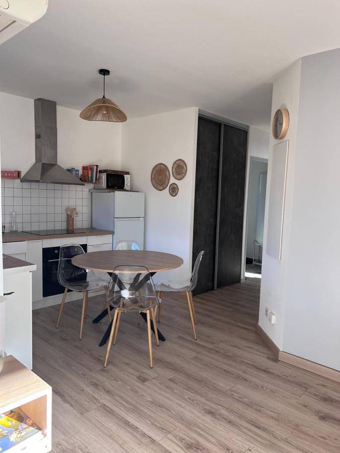 Location de vacances pour 6 personnes, avec jardin et terrasse à Saint-Jean-de-Fos - 4
