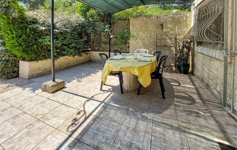 Location de vacances pour 5 personnes, avec jardin à Salernes - 4