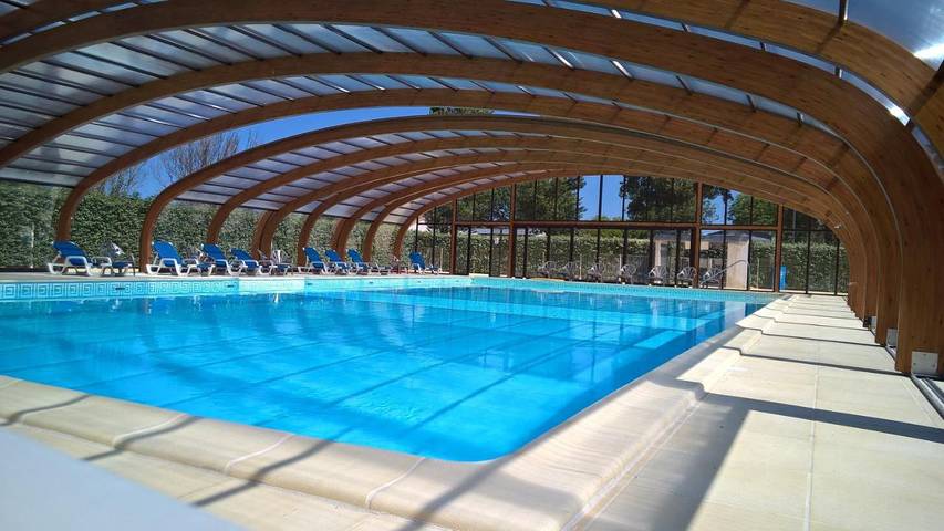 Parc de vacances pour 6 personnes, avec jacuzzi et sauna ainsi que terrasse et piscine, animaux acceptés en Charente-Maritime - 3