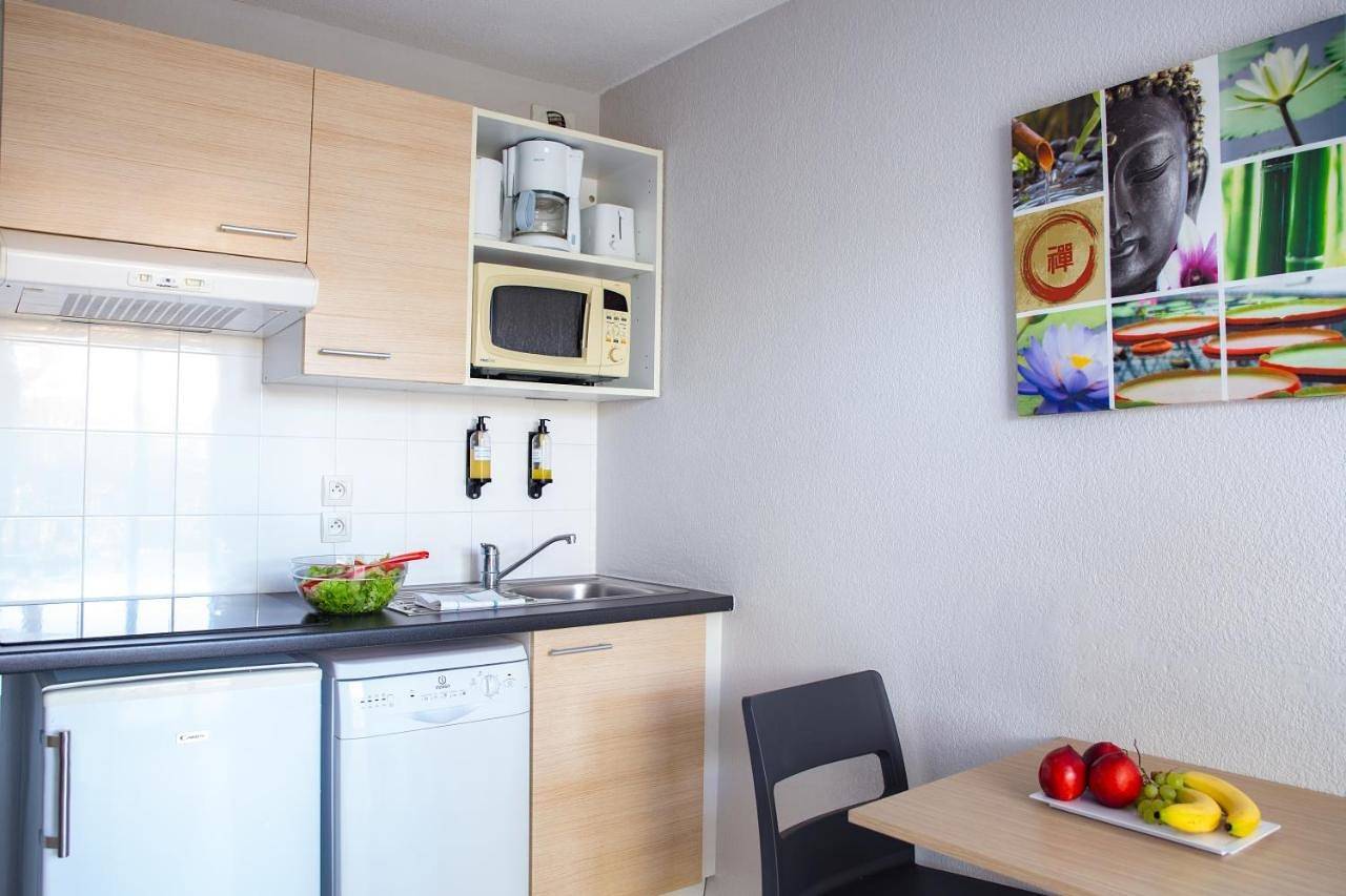 One-Bedroom Apartment (4 Adults) in Fréjus, Côte méditerranéenne (France)