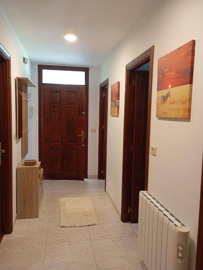 Location de vacances pour 7 personnes, avec jardin et piscine à Marín - 4