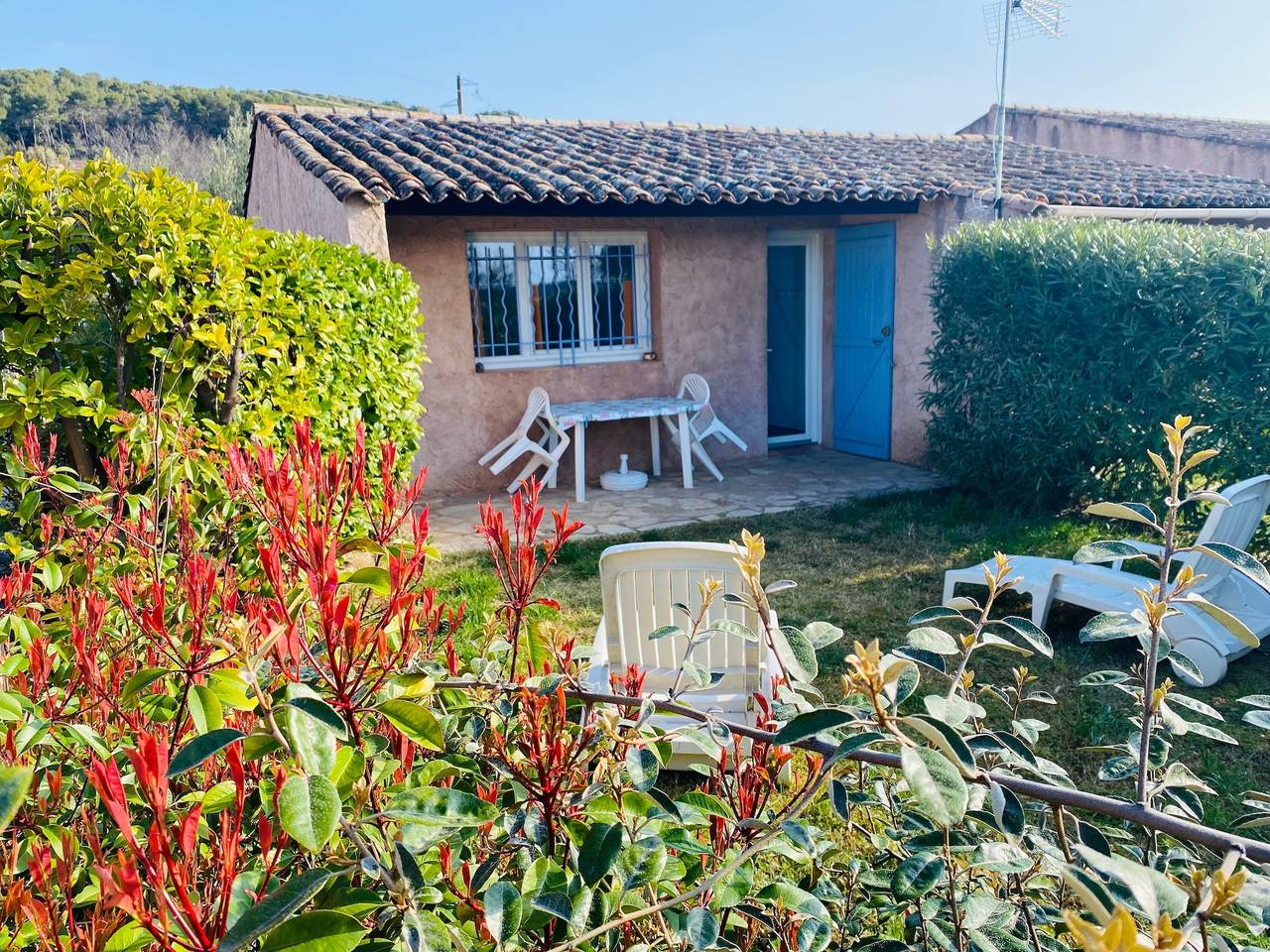 Landhaus "Location, Piscine, Animaux, Var, Wifi" mit Gemeinschaftspool, Privatterrasse und Wlan in Lorgues, Draguignan Region