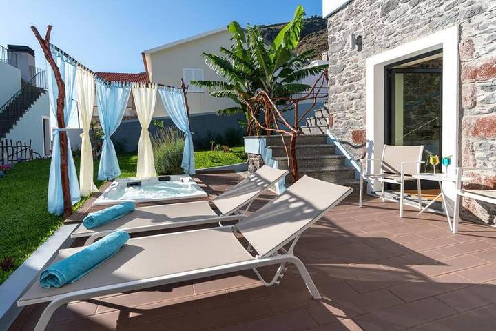 Location de vacances pour 3 personnes, avec jardin et jacuzzi à Paul Do Mar - 4