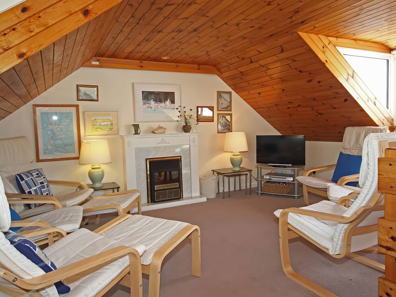 8 Church Street in Salcombe, South Devon