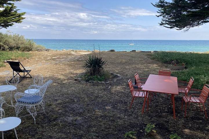 Gîte pour 6 personnes, avec terrasse et jardin - 1