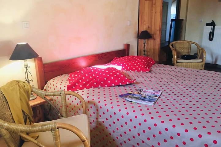 Location de vacances pour 5 personnes, avec Terrasse et Jardin à Saint-Jean-Saint-Nicolas - 2