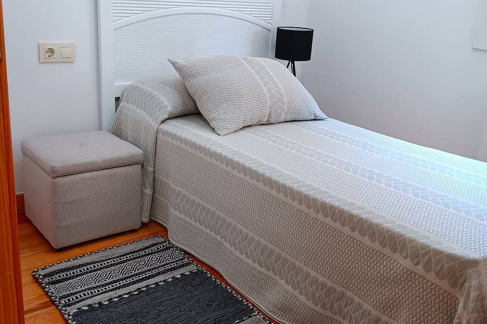 Baiona Playa Ladeira 3 Dormitorios. Amplia, Céntrica, y Bien Comunicada in Baiona, Rías Baixas