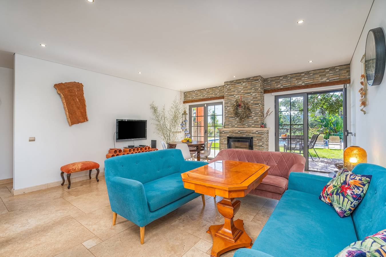 Casa de Campo 'Quinta Dos 4 Ventos' com Piscina Privada, Wi-Fi e Ar Condicionado in Silves, Distrito de Faro