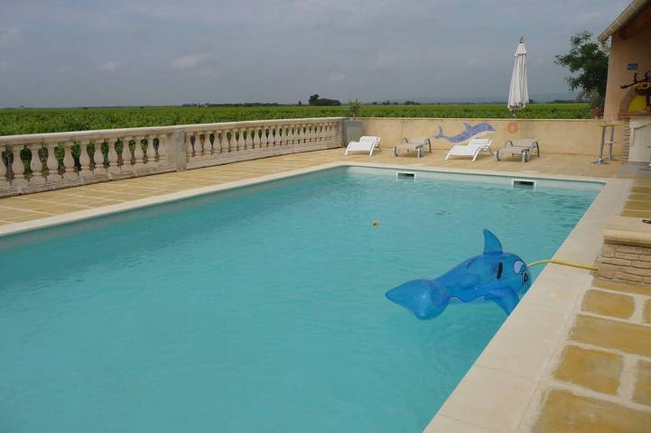 Gîte pour 4 personnes, avec Jardin et Piscine à Rasteau