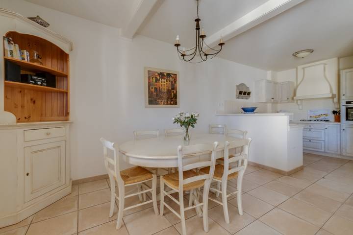 Location de vacances pour 6 personnes, avec jardin et terrasse à La Motte - 4