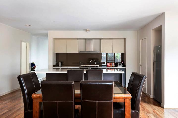 Location de vacances pour 8 personnes, avec jardin ainsi que balcon et jacuzzi dans Australie - 4