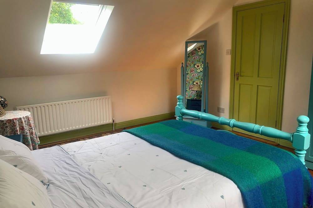 Beautiful Aisling Cottage, Dooneen, Burren, along the Wild Atlantic wa Co. Clare in County Clare
