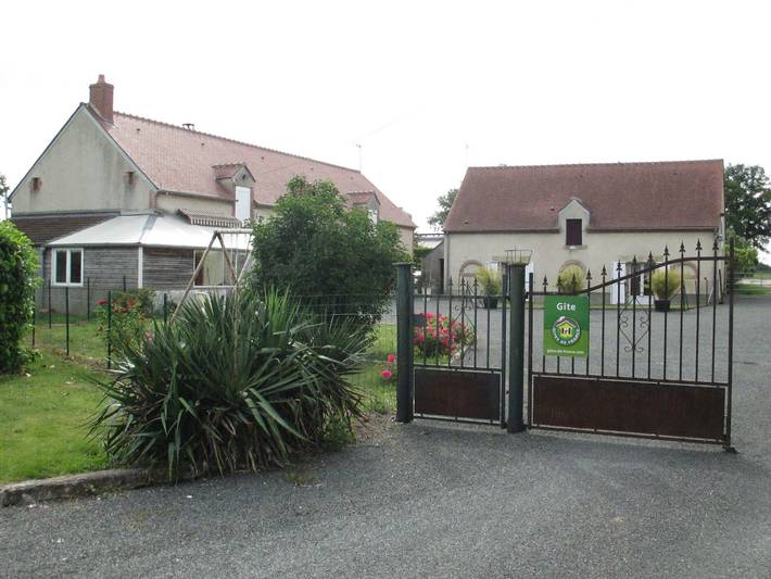 Ferienwohnung in Bauernhofnähe mit Kindernspielplatz, Terrasse und Waldnähe in Vieilles-Maisons-sur-Joudry, Montargis und Umgebung