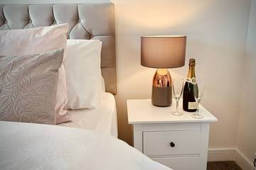 Holiday Home for 8 People in Perranporth, Cornwall, Photo 4