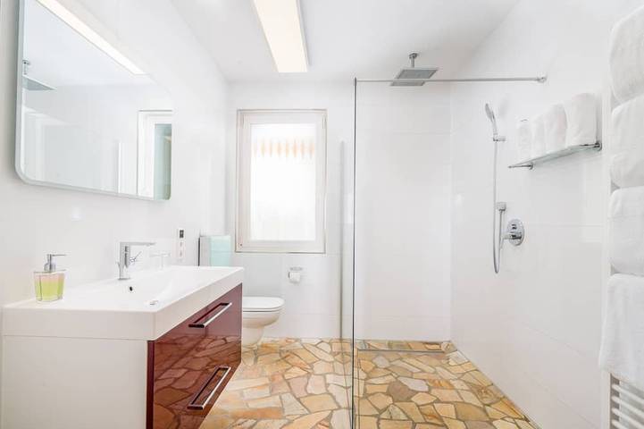 Ferienwohnung für 6 Personen, mit Balkon, mit Haustier in Zirndorf - 3