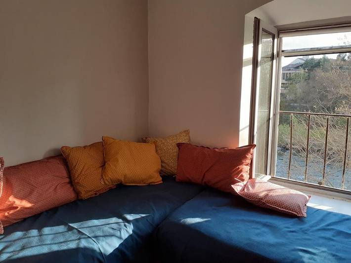 Gîte pour 4 personnes, avec Terrasse et Vue à Vogüé - 2