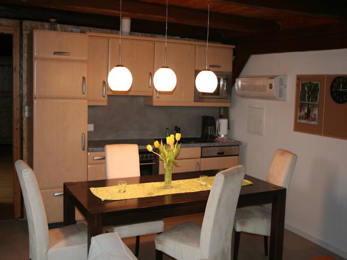 Ganze Ferienwohnung, Ferienwohnungen "Am Nussbaum" - Ferienwohnung "Dorfblick" in Saalfelder Höhe, Saalfeld/Saale