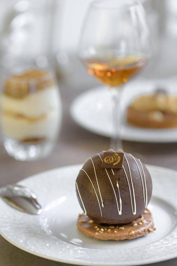 Hôtel Le Vouglans - Restaurant La Valouse in Orgelet, Jura Francais