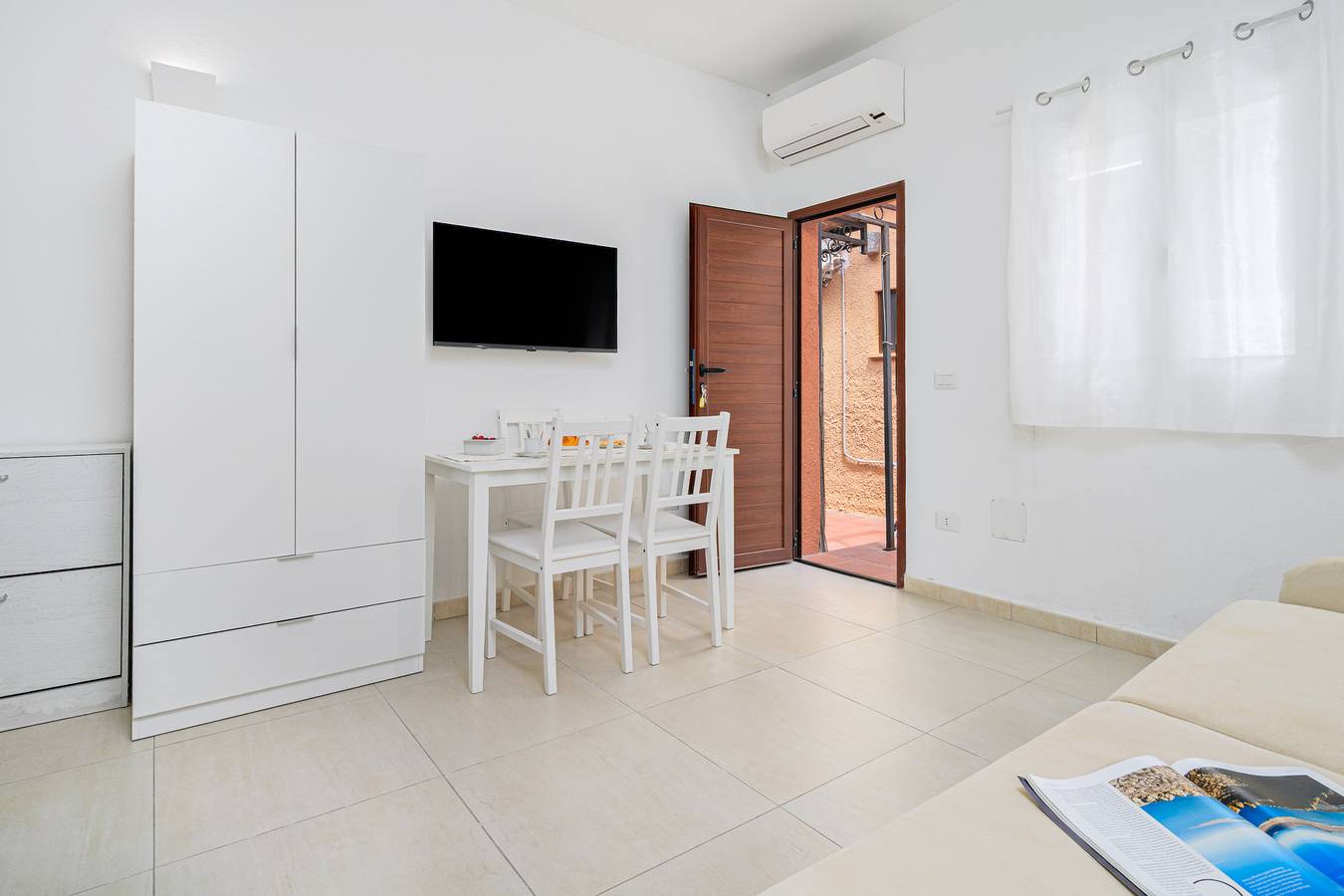 Appartamento intero, Marineledda monolocale studio Maike in Villaggio Marineledda, Costa Smeralda