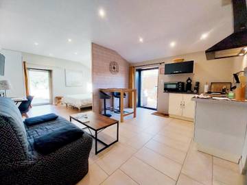 Cottage pour 2 personnes, avec terrasse à Surzur