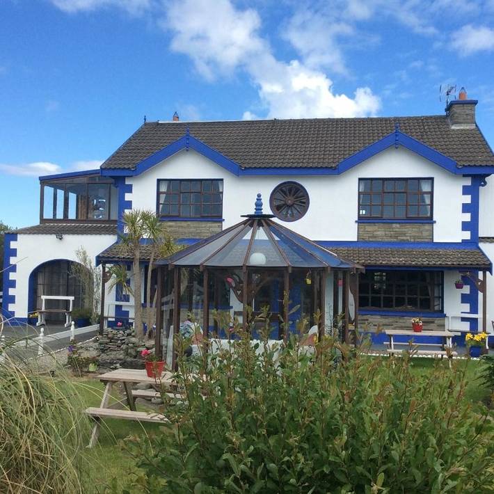Bed and breakfast for 2 people, with Terrace and Hot tub as well as Garden and Sauna in County Clare