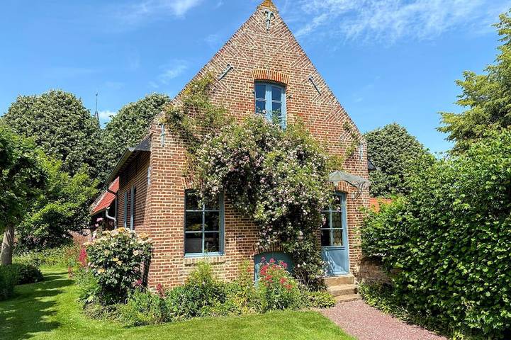 Location de vacances pour 2 personnes, avec jardin à Aigneville