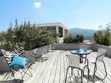 Appartement de vacances pour 4 personnes, avec terrasse et piscine en Corse-du-Sud