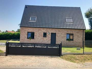 Gîte pour 9 personnes, avec jardin et terrasse à Bourthes