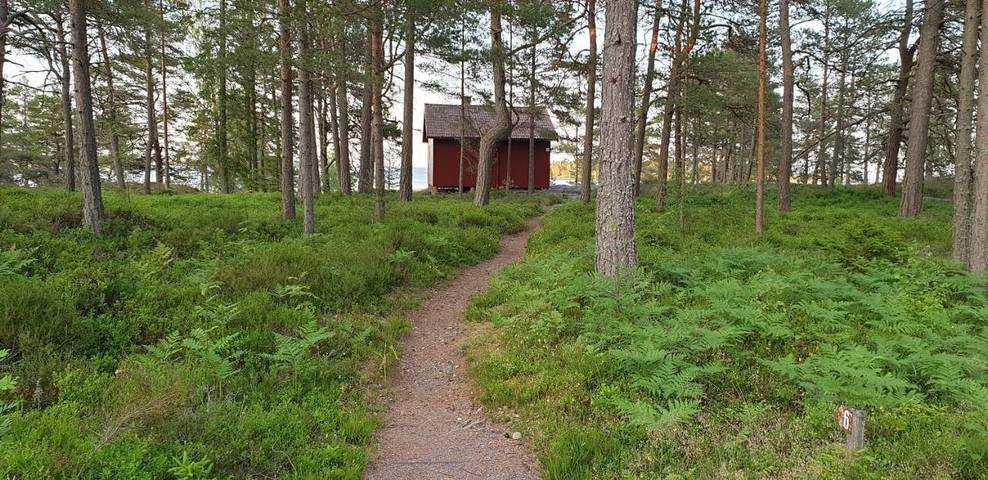 Ferienpark für 2 Personen, mit Terrasse und Garten sowie Sauna und Seeblick in Schweden
